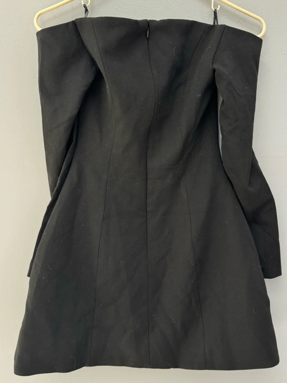 BRAND NEW Bardot Off-Shoulder Hourglass Long Sleeve Black Mini Dress in XS - Picture 7 of 7